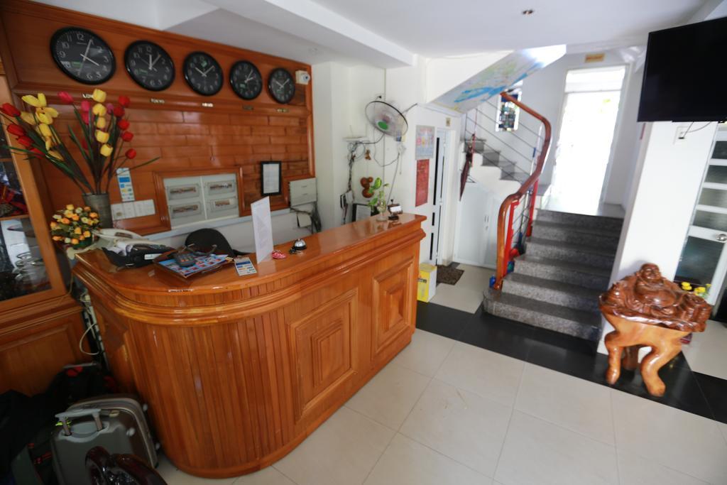 Nhiet Doi Hotel Tuy Hoa Exteriör bild